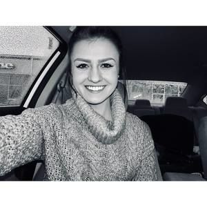 Meet your Posher, Halie